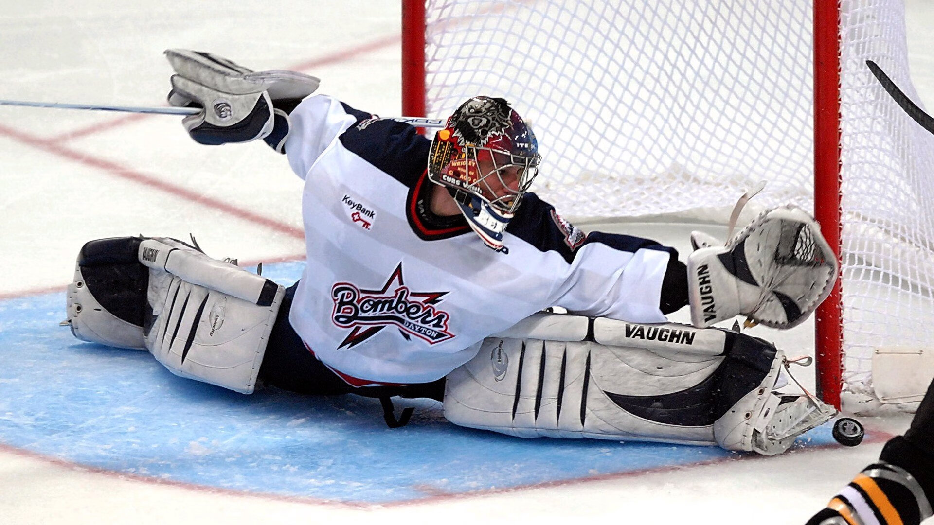 戈麦斯一夫当关，法国铁闸下的利物浦新脊梁